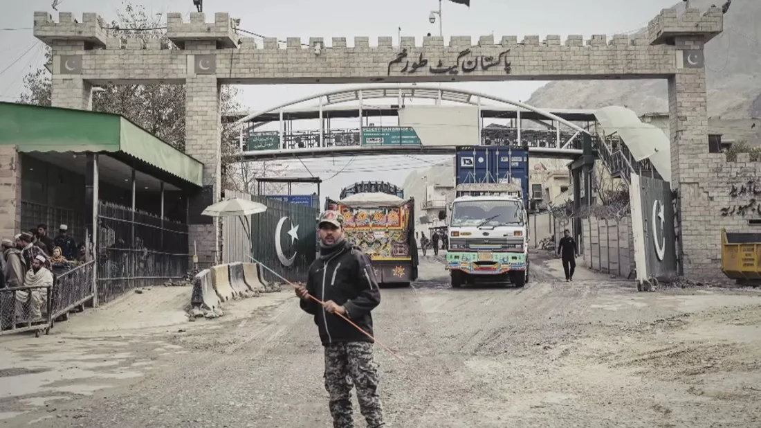 সীমান্ত সংঘর্ষের পর প্রথমবার আফগানে মানবিক সহায়তায় আংশিক ছাড় পাকিস্তানের